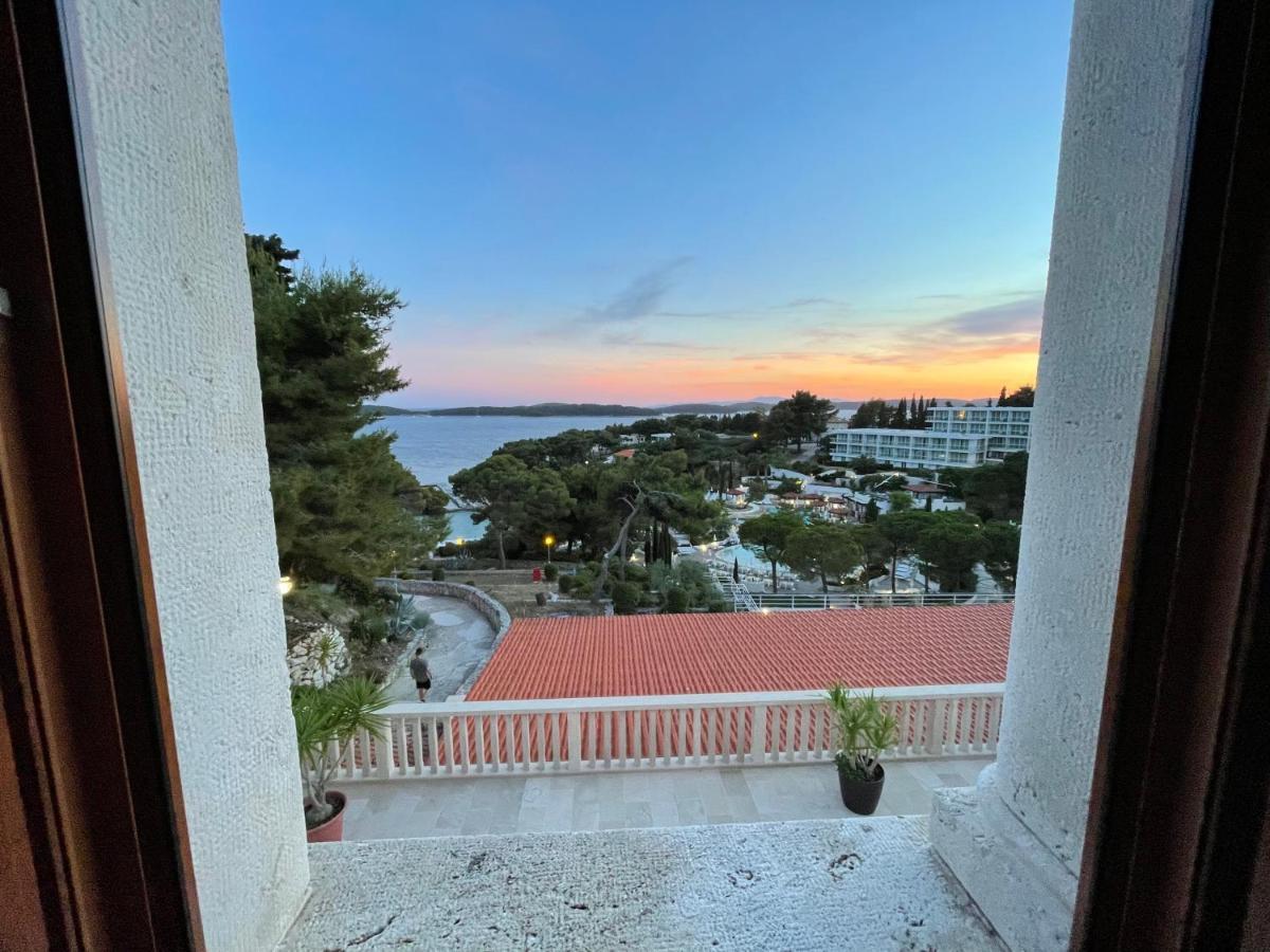 Apartments Villa Dinka Hvar Town Zewnętrze zdjęcie