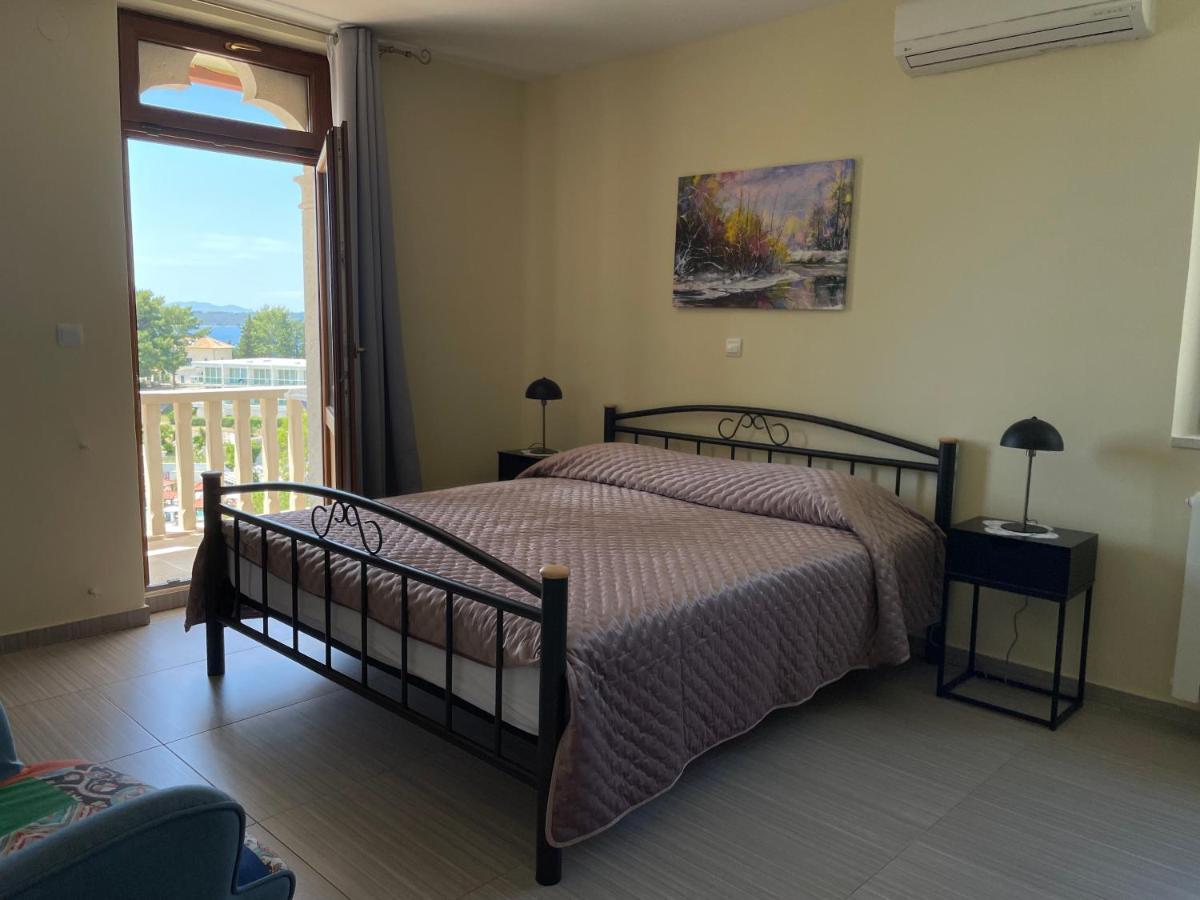 Apartments Villa Dinka Hvar Town Zewnętrze zdjęcie