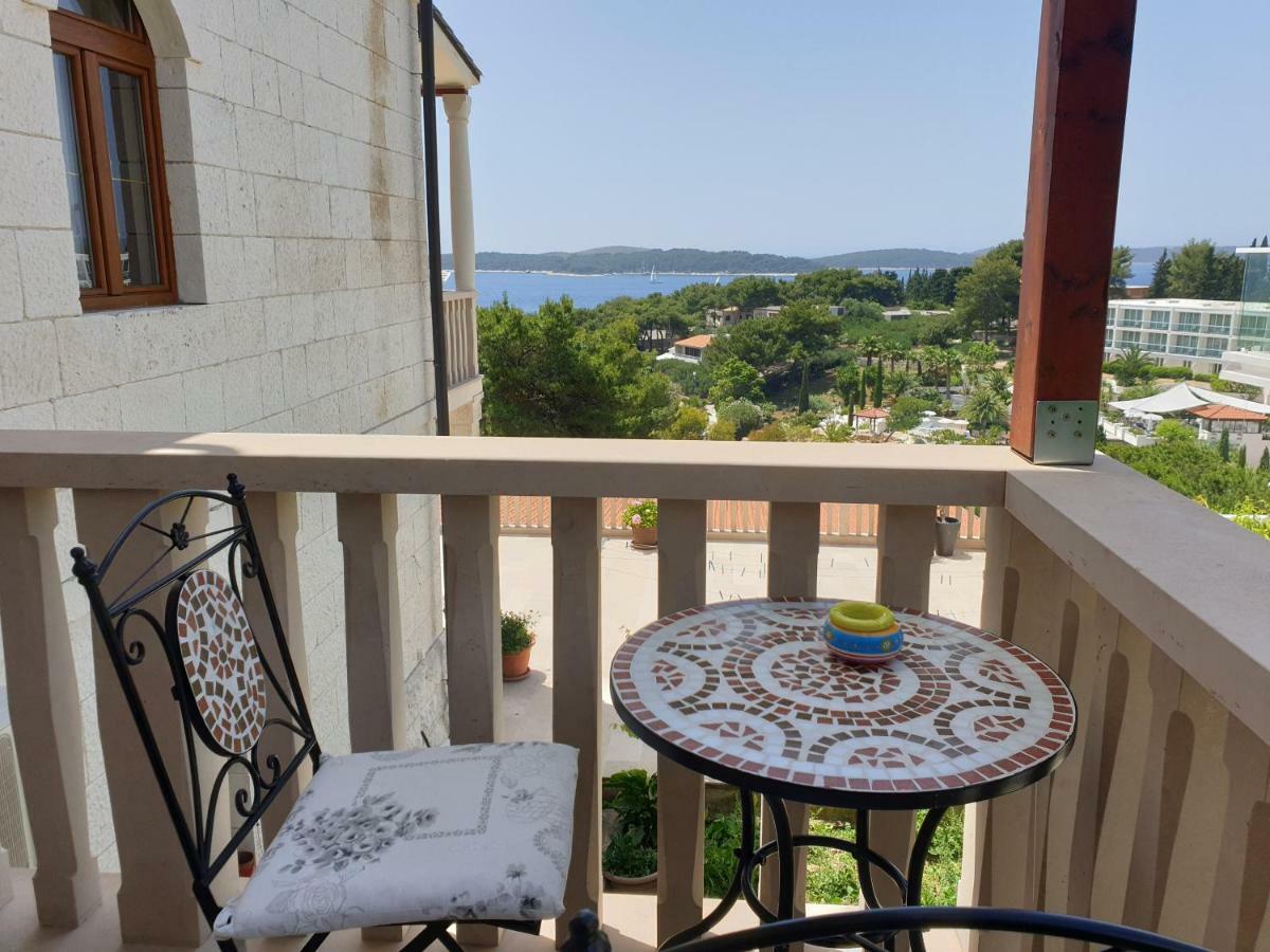 Apartments Villa Dinka Hvar Town Zewnętrze zdjęcie